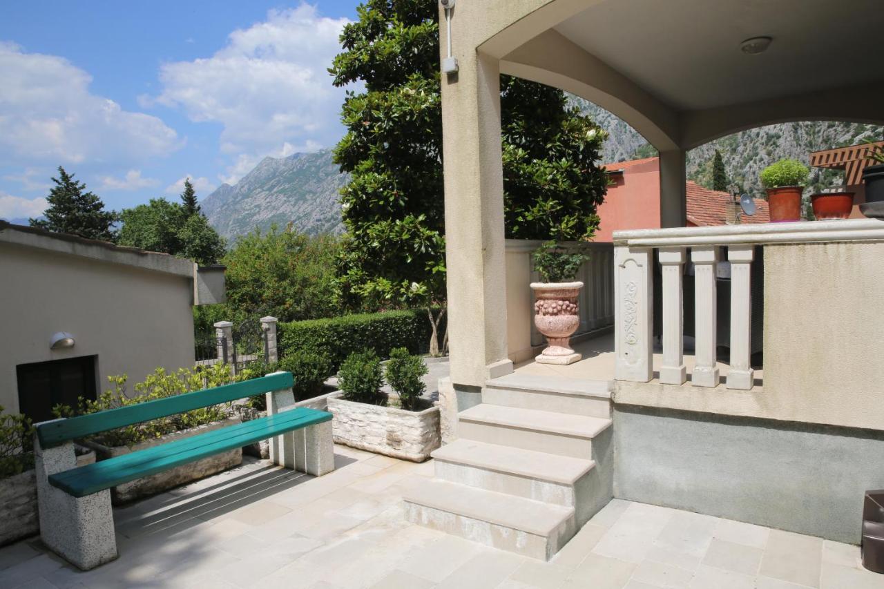 Apartmani Dijana 2 Kotor Exteriér fotografie